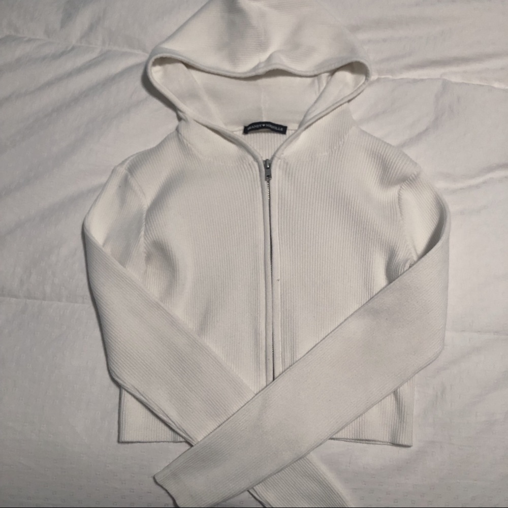 White cropped zip up